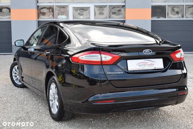 Ford Mondeo 2.0 TDCi Titanium PowerShift - 8