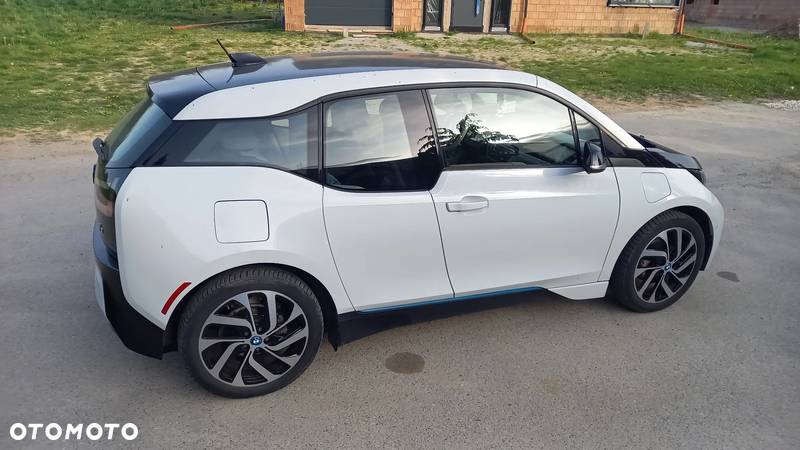 BMW i3 (60 Ah) - 23