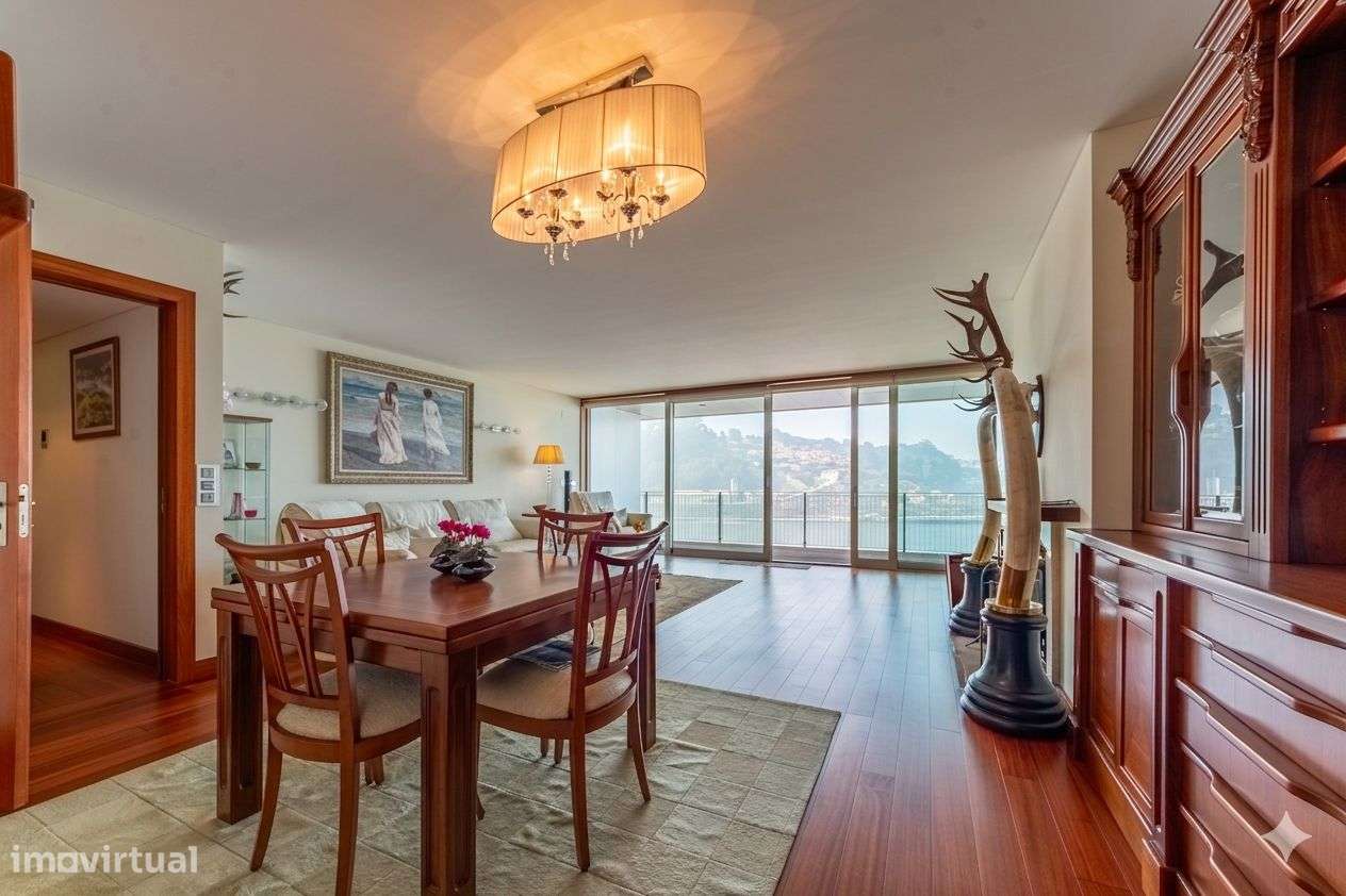 Apartamento Frente de Rio Douro-7