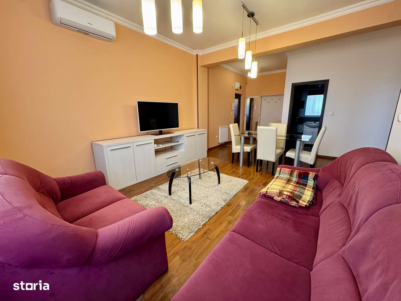 Vand apartament spatios, 3 camere, ARED-UTA-1