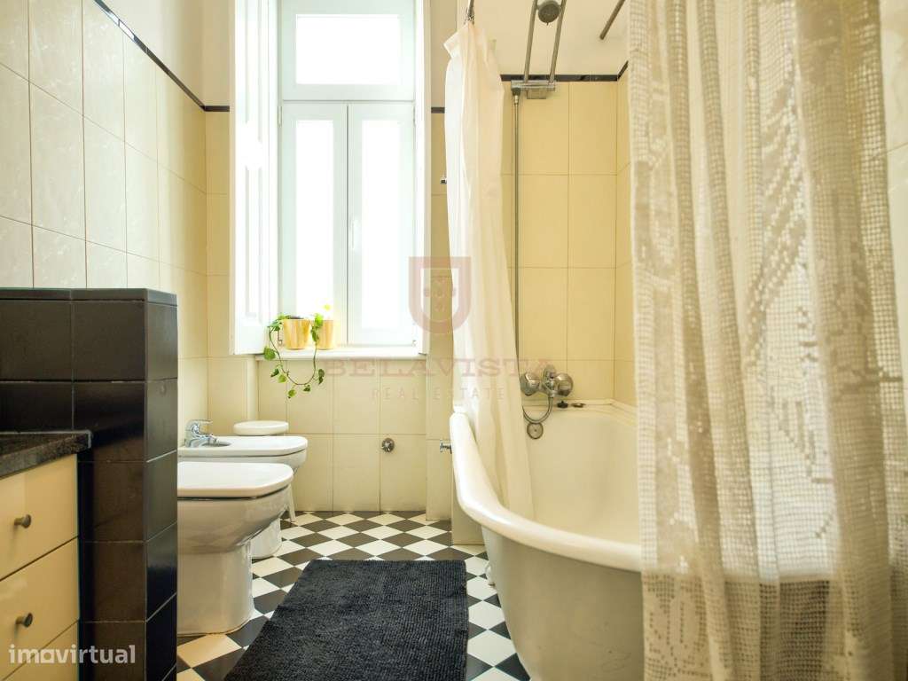 Belíssima moradia T10 - centro de Coimbra-15
