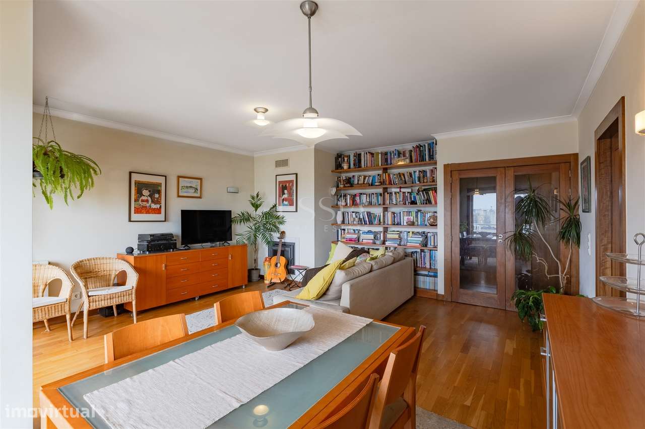 Apartamento T3 com Varanda e Garagem Box | Casa da Música, Boavista - Grande imagem: 3/39