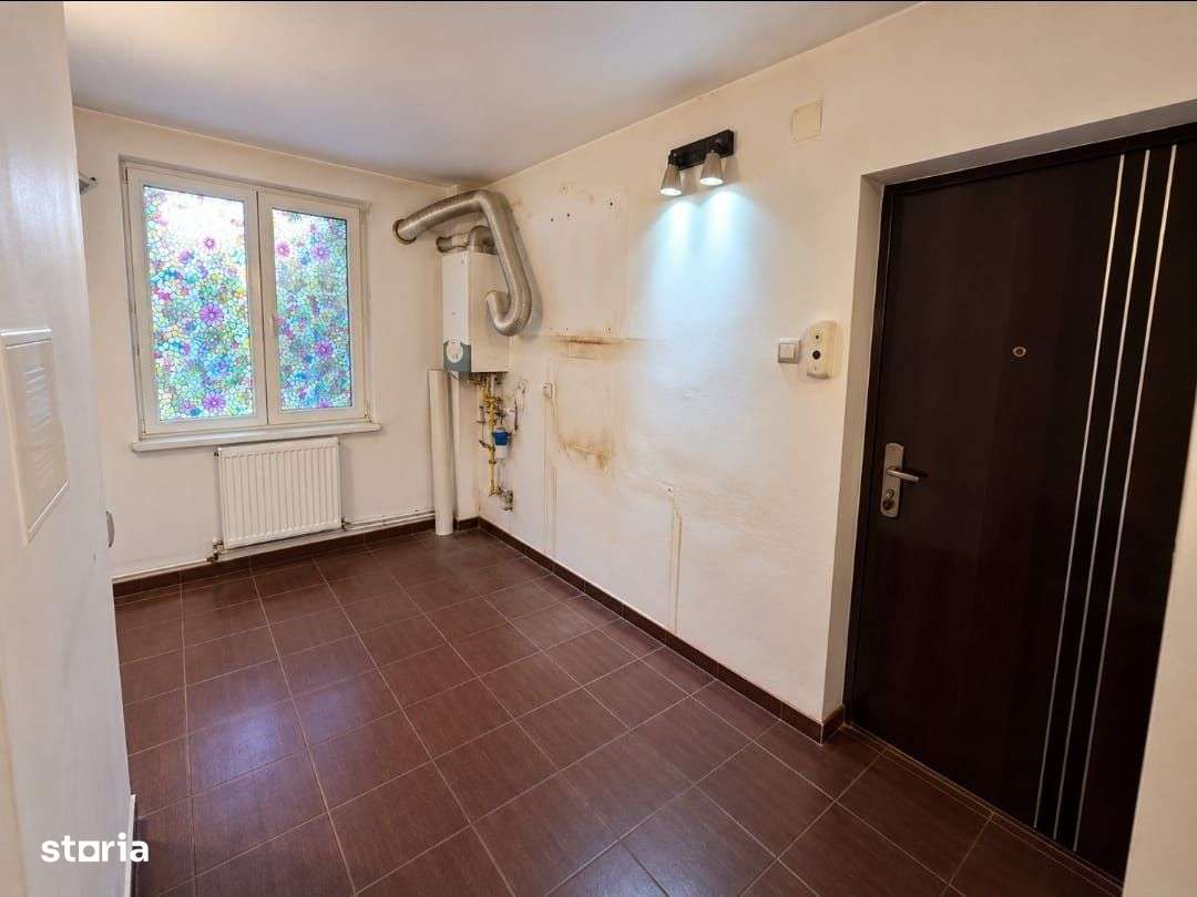 Apartament central str. Arcu etaj1-4