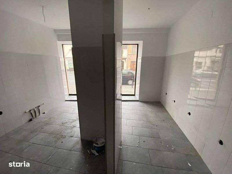 Spatiu comercial in centrul Brasovului - Imagine principală: 4/9