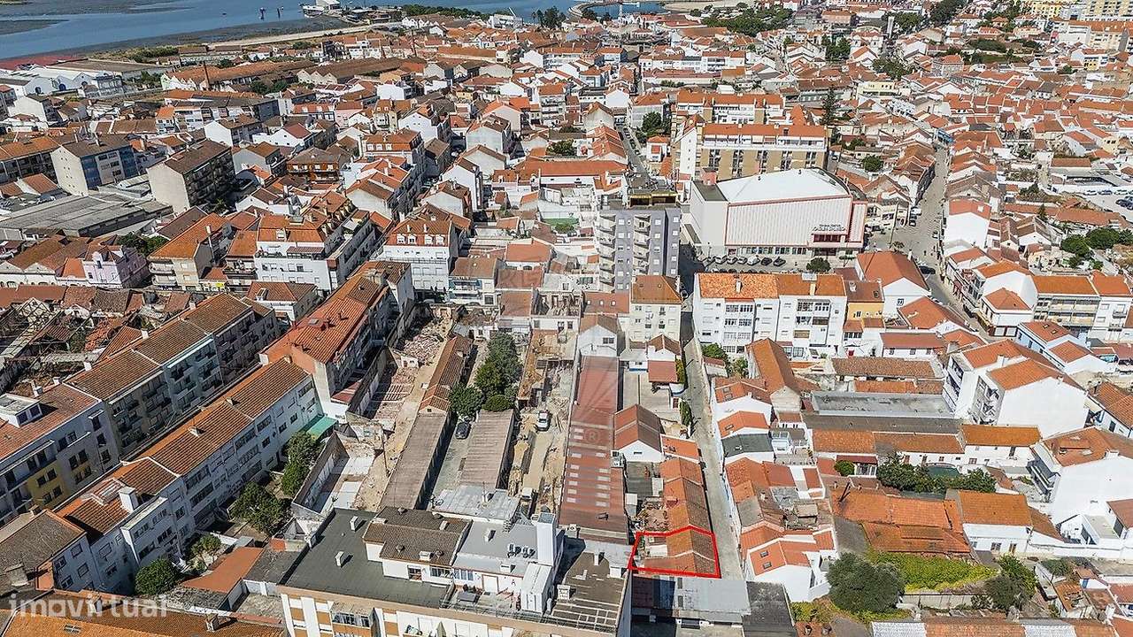 Moradia T2 para venda - Grande imagem: 5/16