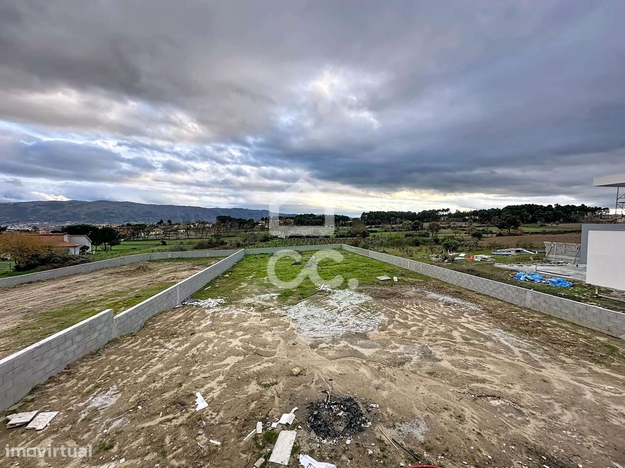 Moradia Nova T3, Moderna, com Luz Natural e Localização Estratégica ,-30