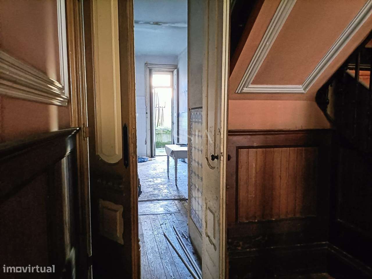 Prédio Reconstrução Investimento Porto | Prédio Praça República-13