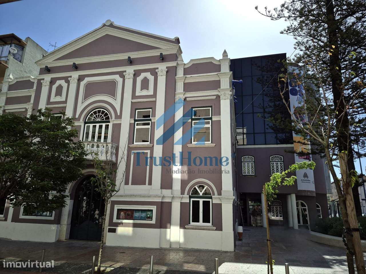 T1  Remodelado em Venteira centro da  Amadora-21