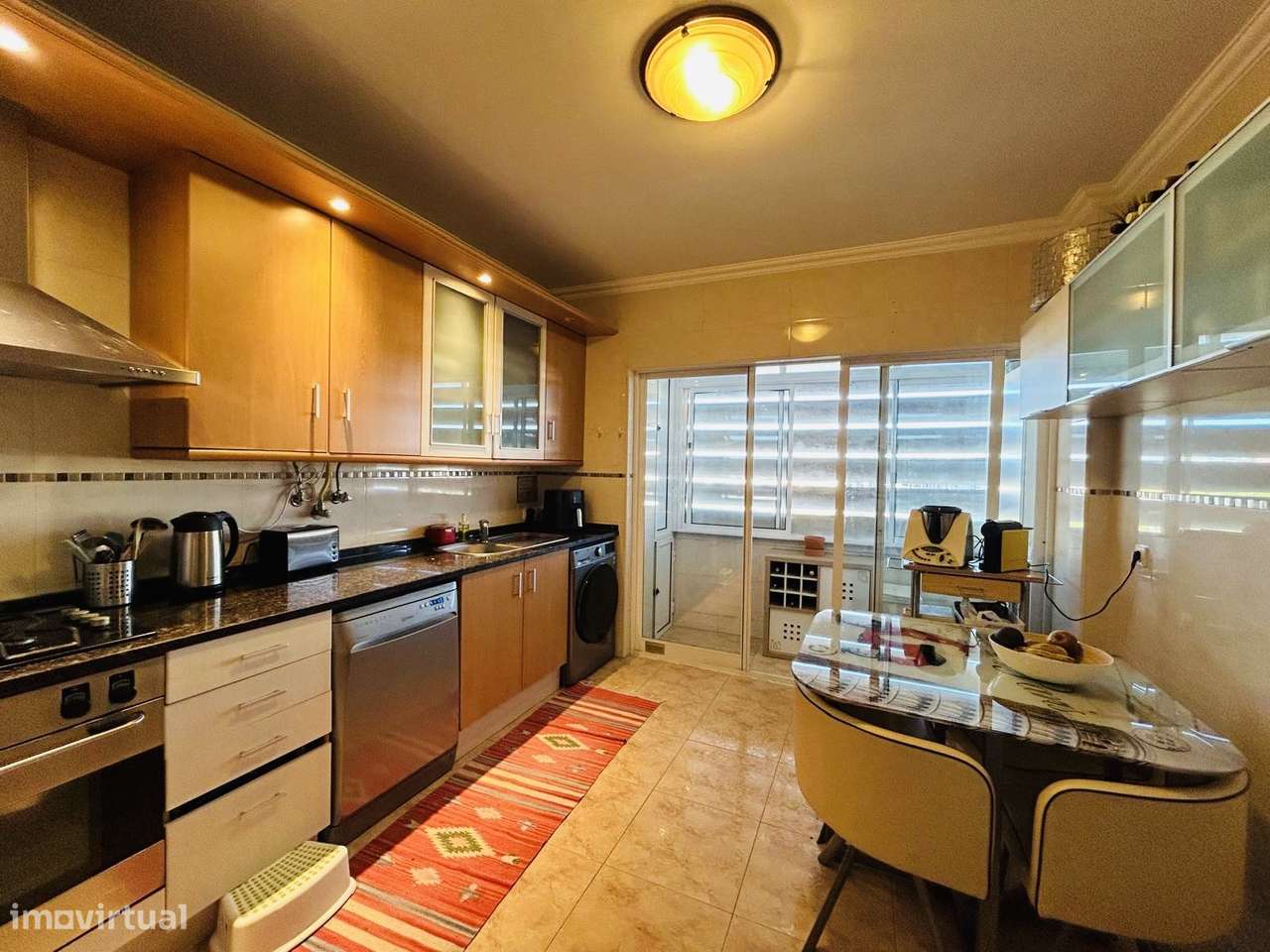 Excelente T3  com áreas generosas  suite e varandas - Montijo-3