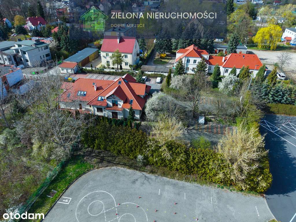 Gotowy obiekt biurowy z wyposażeniem i parkingiem-6