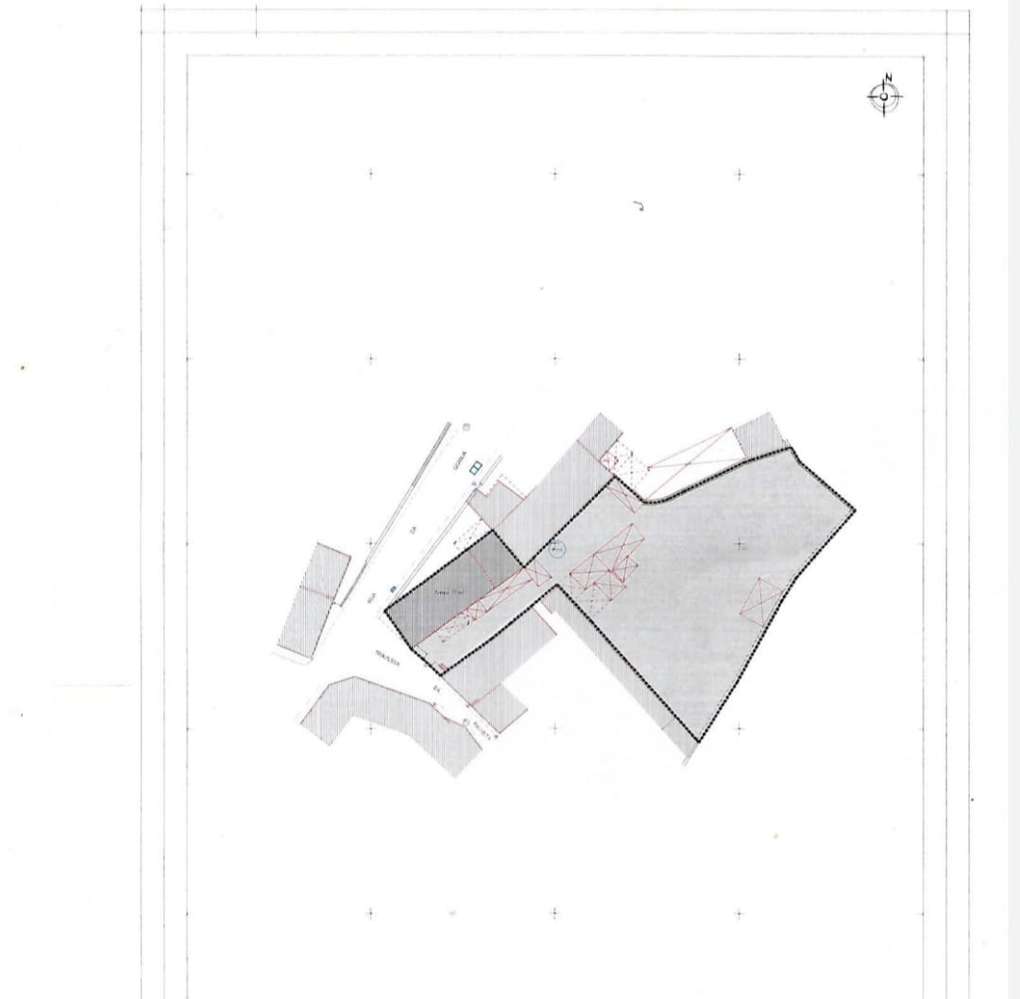 4 casas com tipologias T1, em terreno de  692m2,  à Marina do Freixo-51