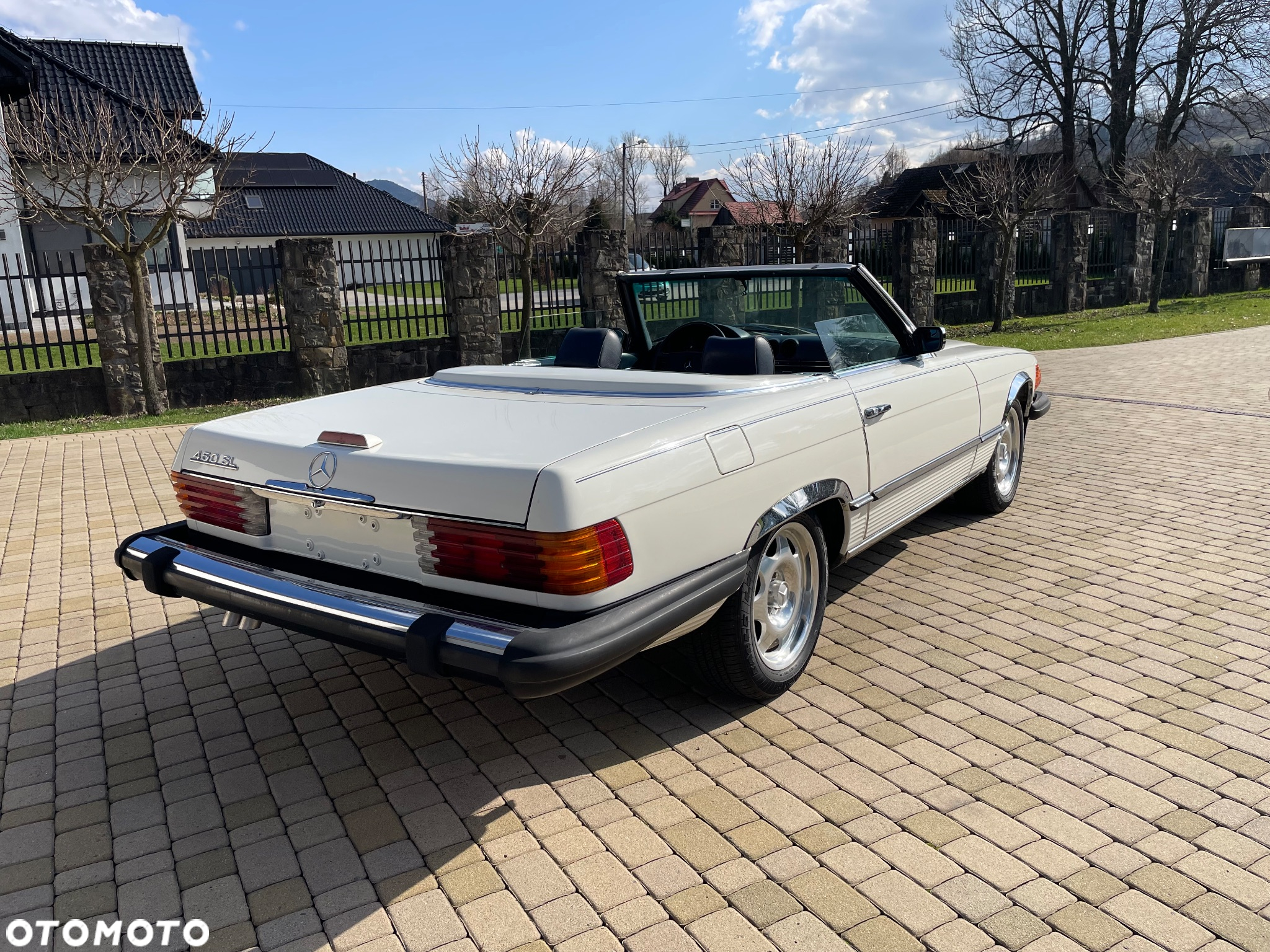 Mercedes-Benz SL - 11