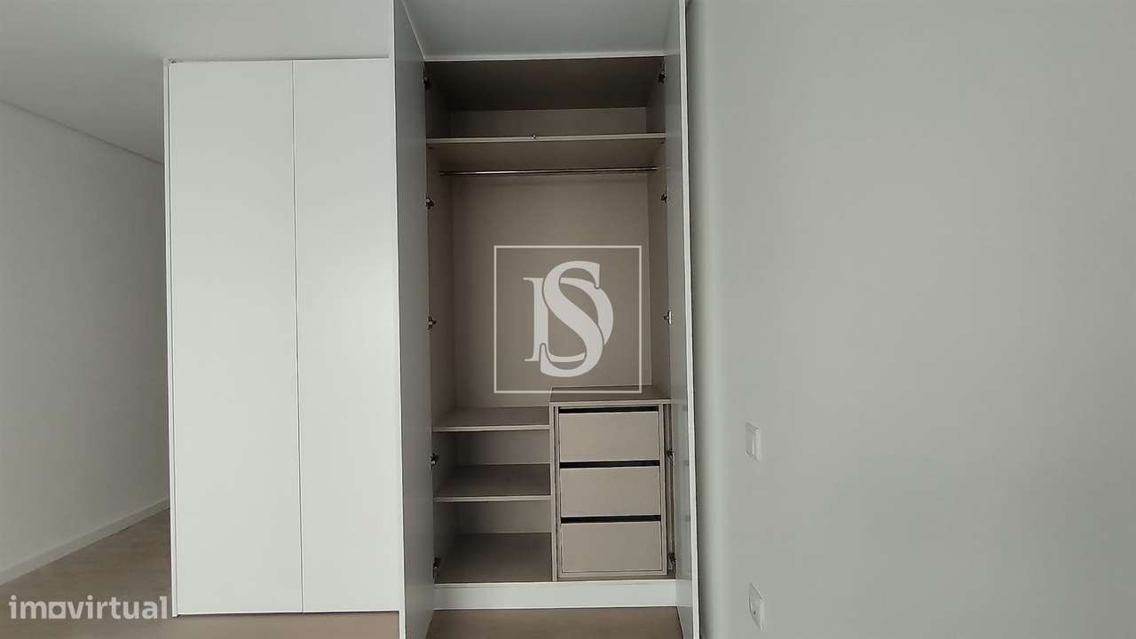 Apartamento T2 Venda em Esgueira,Aveiro-16