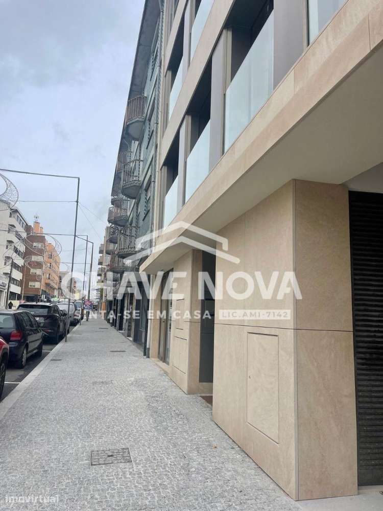 Loja-  São Mamede, Matosinhos - Grande imagem: 2/13