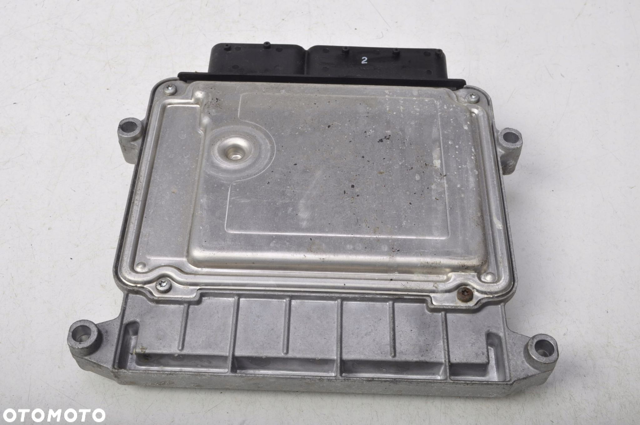 HYUNDAI I20 1.2 16V KOMPUTER SILNIKA 39110-03345 - 3