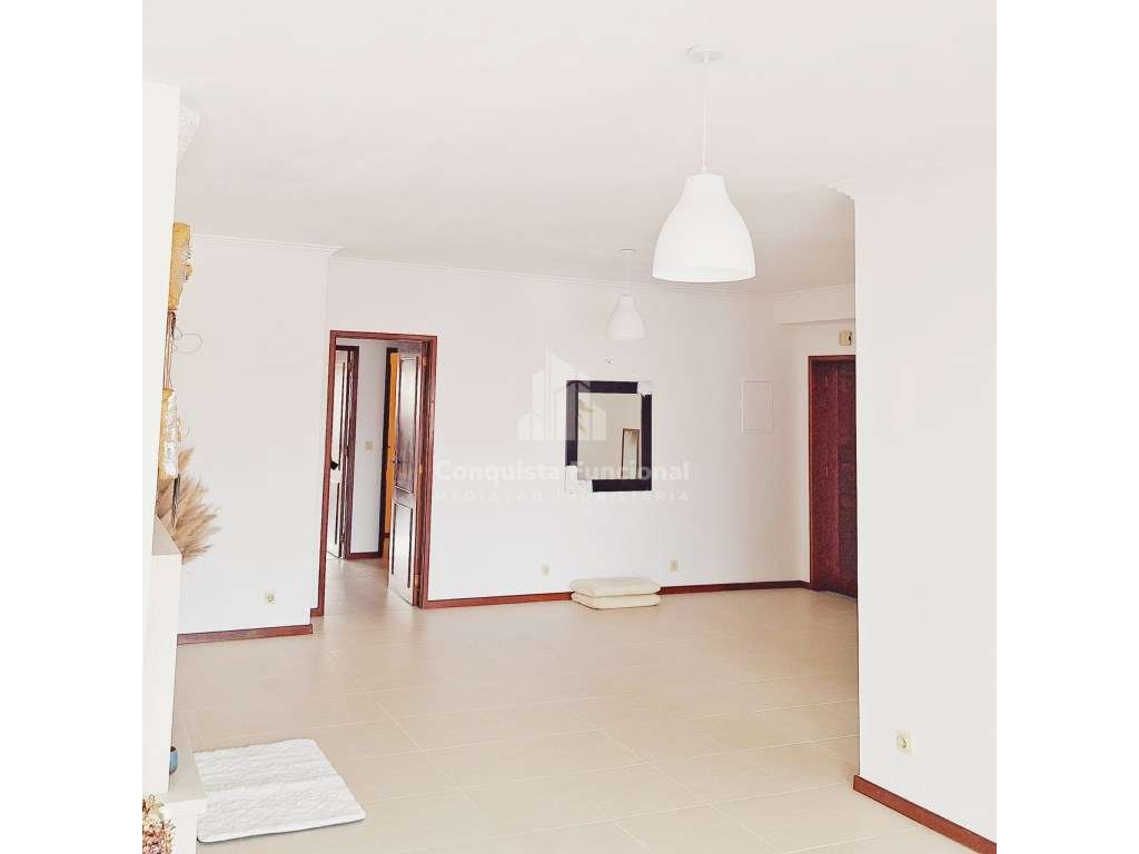 APARTAMENTO T3 | SÃO JOÃO DA MADEIRA| €265.000-3