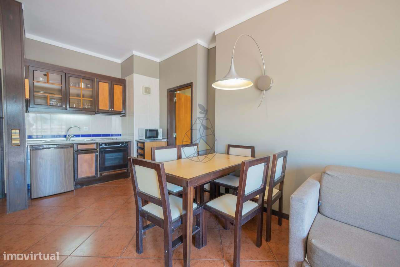 Apartamento com Dois Quartos em Unidade Hoteleira - Albufeira - Grande imagem: 2/32