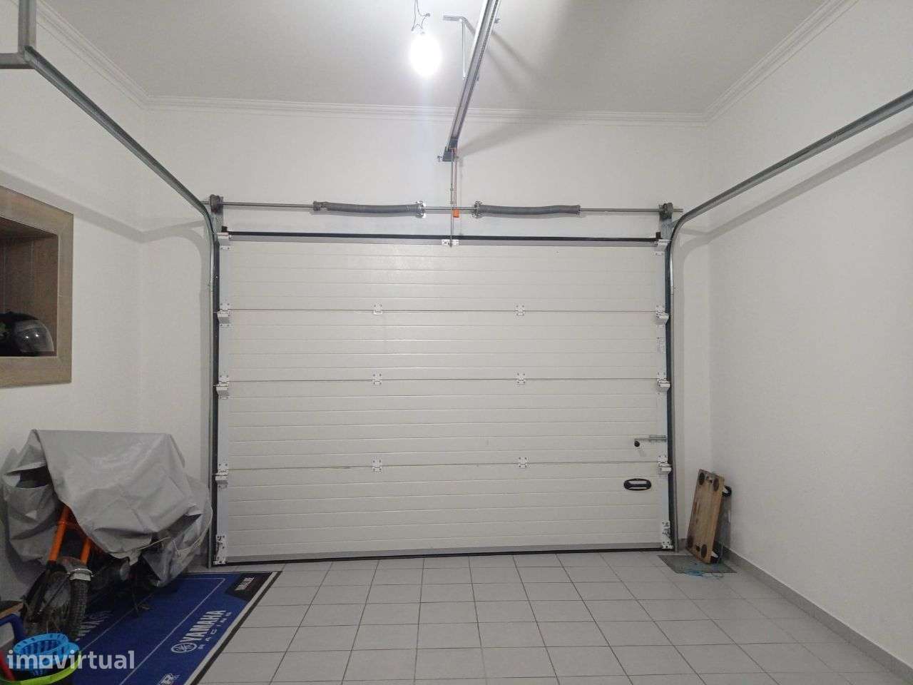 Moradia T3+1 no centro de Pataias-53