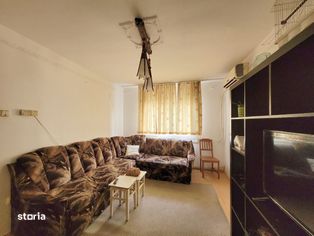 De vânzare apartament cu 3 camere str. Parâng