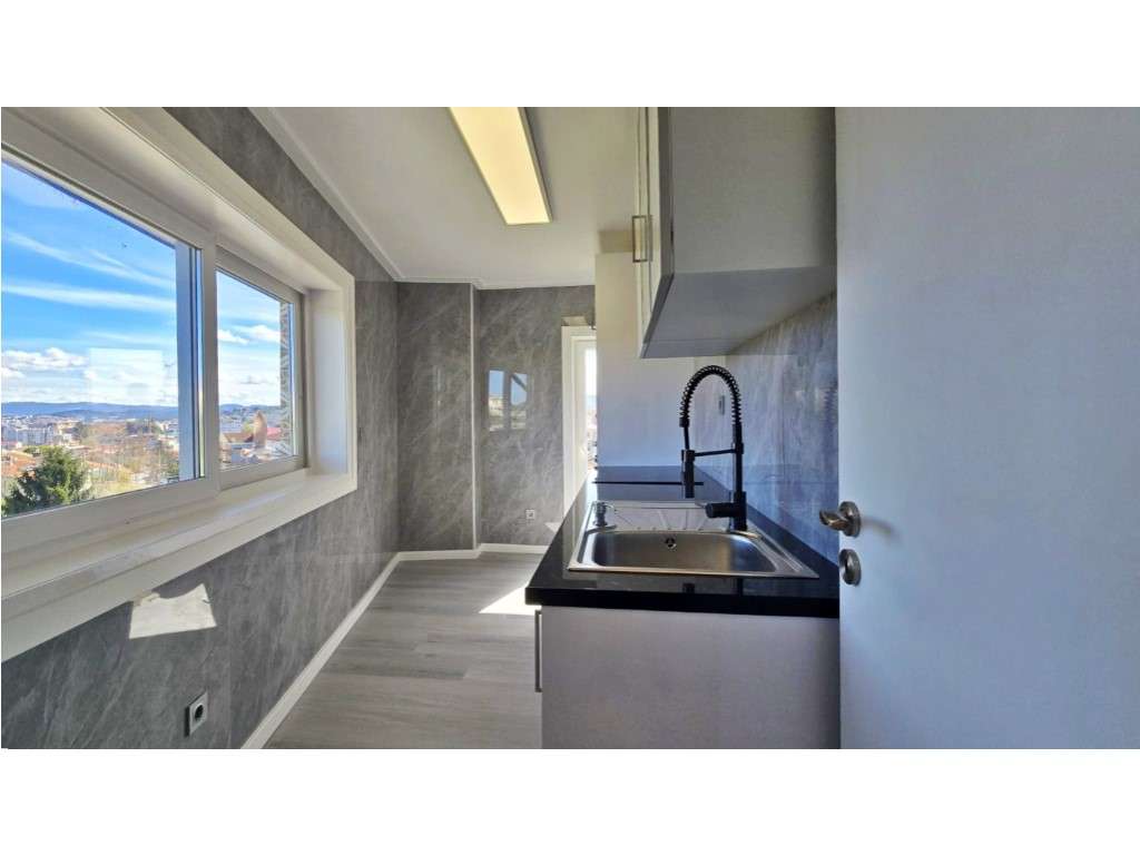 Apartamento T3 em Ermesinde - Grande imagem: 3/13