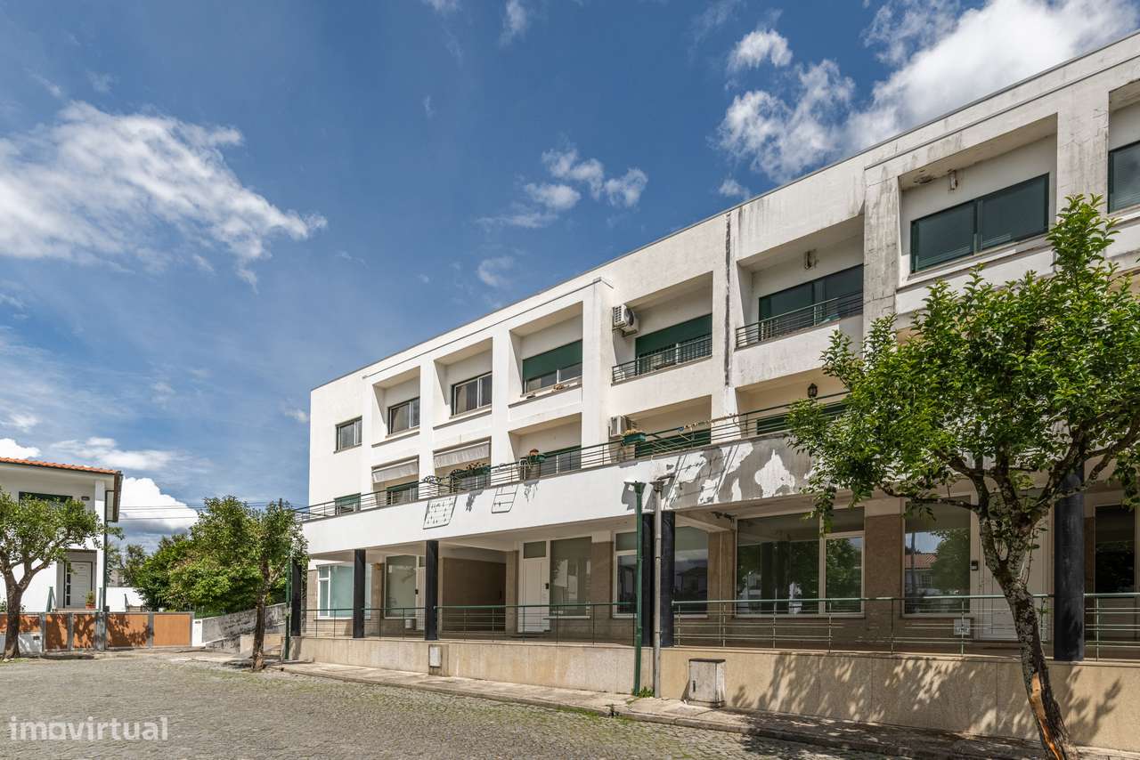 Apartamento T2 - Quinta do Ribeiro-0