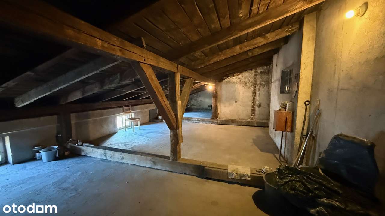 Kazimierz ul.Rzeszowska lokal 80m2 w tym mieszkanie 40m2+ 40m2 strychu-11