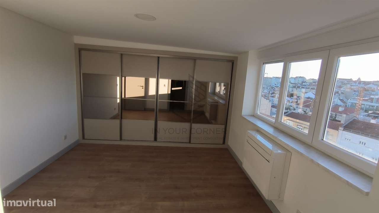 Apartamento T4 DUPLEX Venda em São Vicente,Lisboa-14