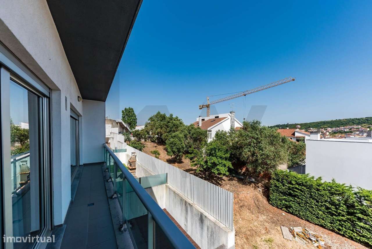 Apart T3 -  Condomínio fechado - Varandas - Piscina - Box para 3 viatu-22