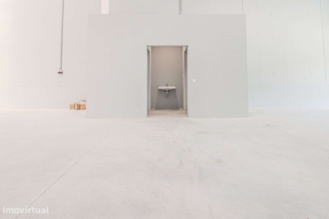 Armazém Novo em São João da Madeira-7