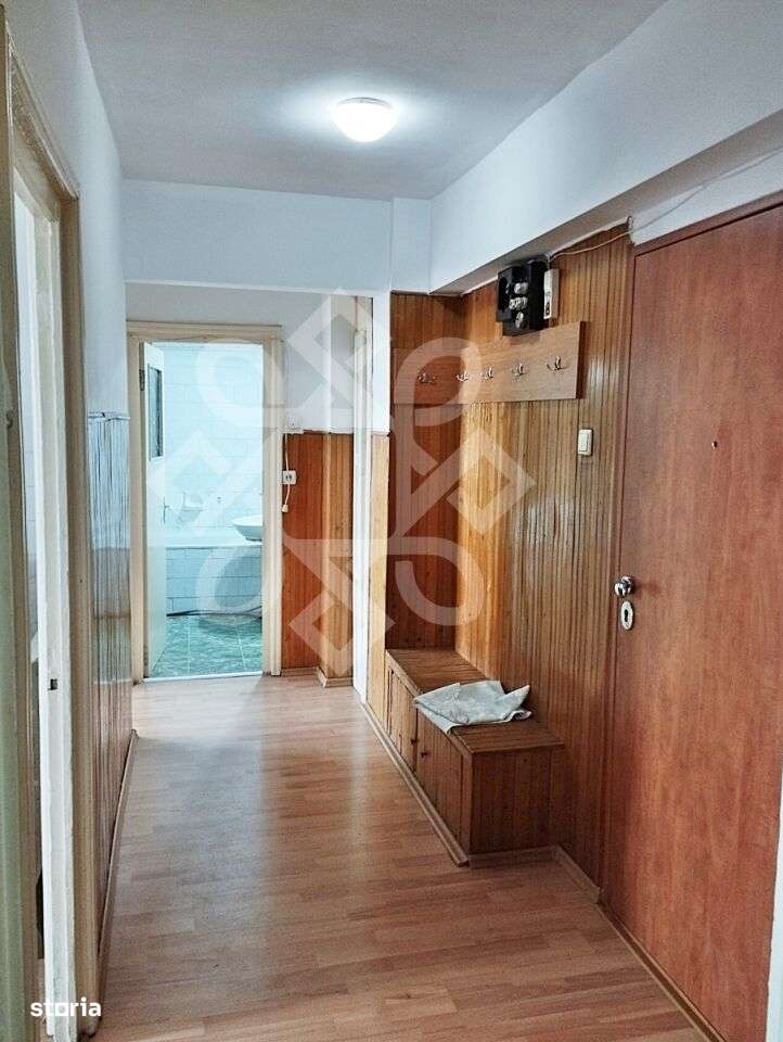 Apartament cu 2 camere, decomandat in zona Decebal Oradea - Imagine principală: 4/12