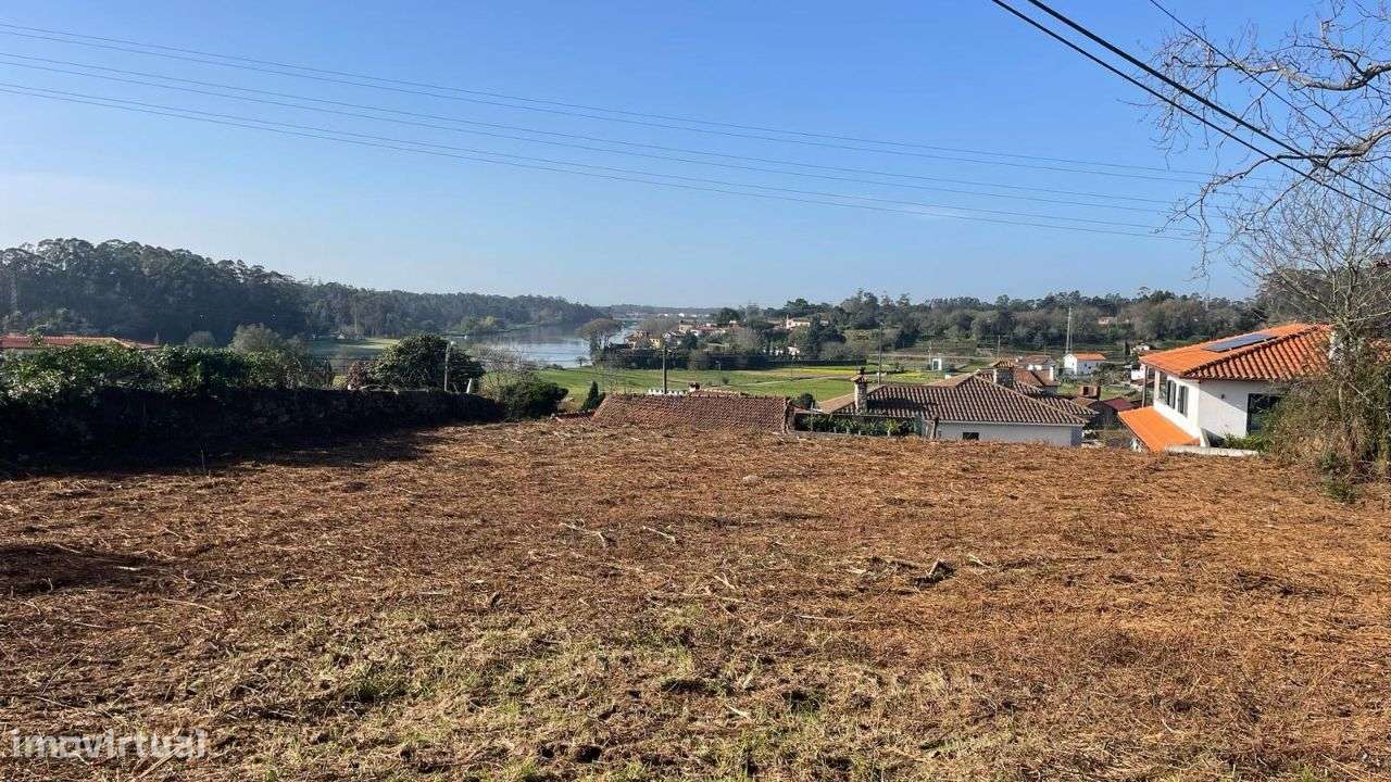 Terreno para Construção com Vista Rio em Gemeses - Grande imagem: 2/5