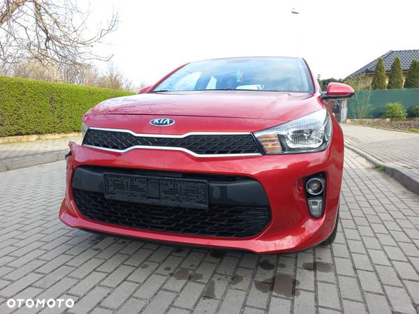 Kia Rio - 2