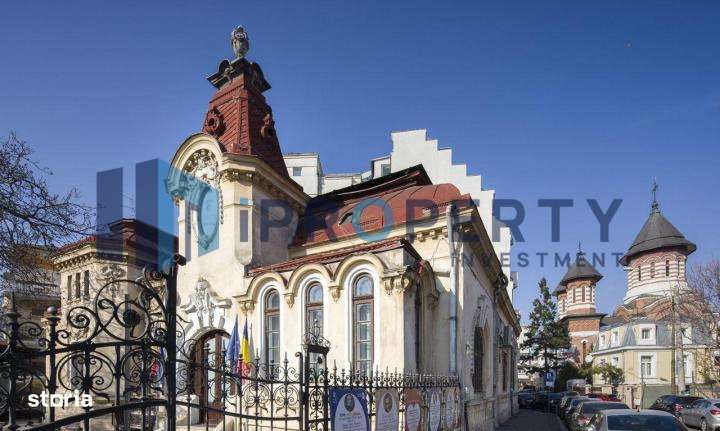 P-ta Romana | 9 Camere | Vila | Centrala | - Imagine principală: 4/16