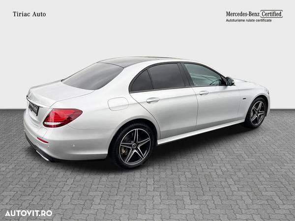 Mercedes-Benz E 300 de Aut. - 6