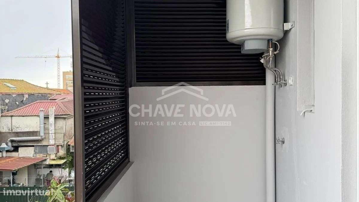 Arrendamento - T2 Renovado - Excelente localização - Grande imagem: 5/19