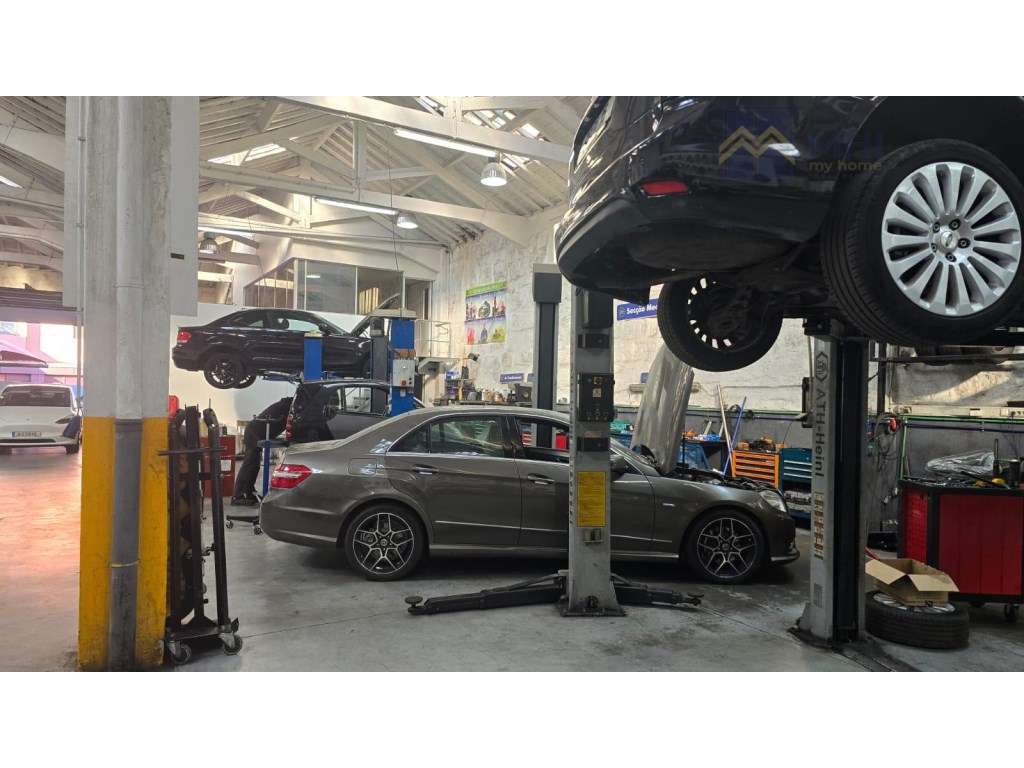 Armazém Versátil no Centro do Porto - Bonfim-9