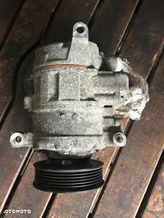 AUDI A4 B8 A5 8T SPRĘŻARKA KLIMATYZACJI 8K0260805E - 4