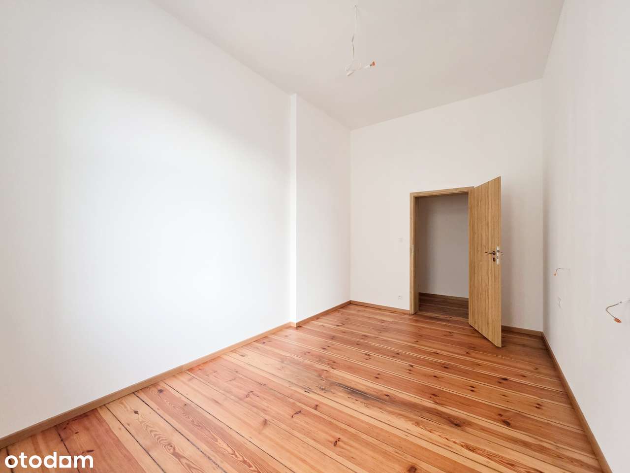 Gotowe mieszkanie - wystarczy tylko umeblować. Łazienka pod klucz.-4