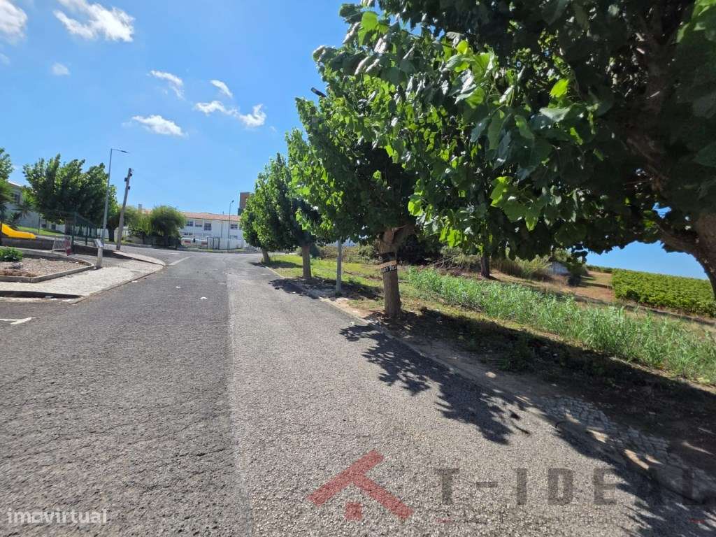 Lote Terreno com 600 m2-5