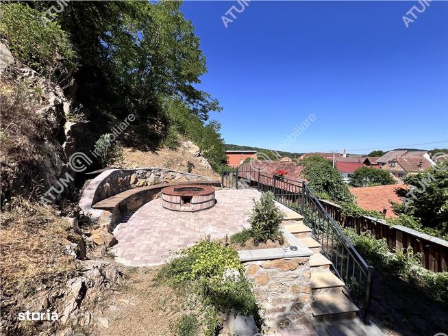 Casa individuala cu 3 camere 2 bai si teren de 172mp situata in Sibiel-18