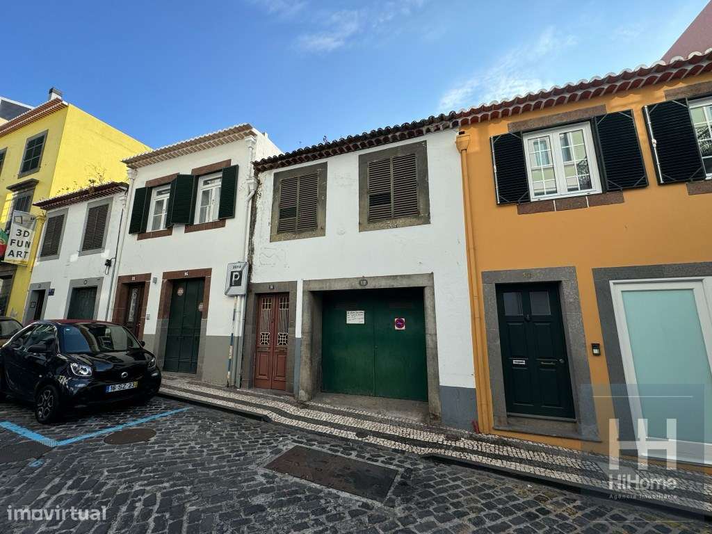 Prédio com projecto para 4 apartamentos no centro do Funchal - Grande imagem: 2/30