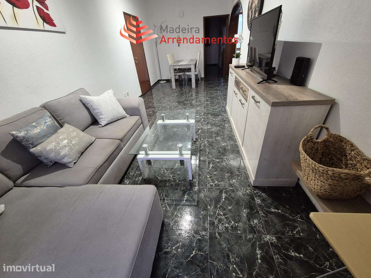 Apartamento T2 em St Maria Maior - Grande imagem: 2/23