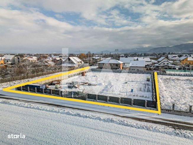 Teren intravilan, parcelare posibila, 2320 mp Stupini, Brasov | Comisi-5