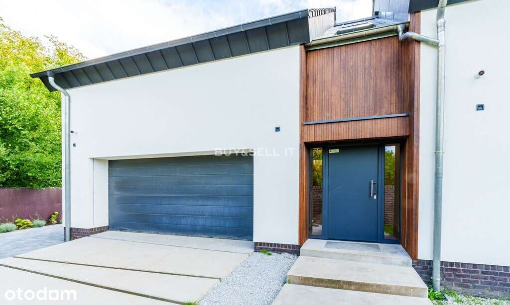 Nowoczesny dom po kapitalnym remoncie-17