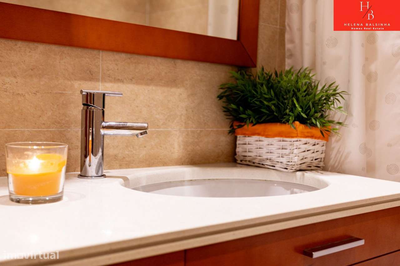 Excelente Apartamento T2 com 3 Parqueamentos nas Colinas do Cruzeiro-8