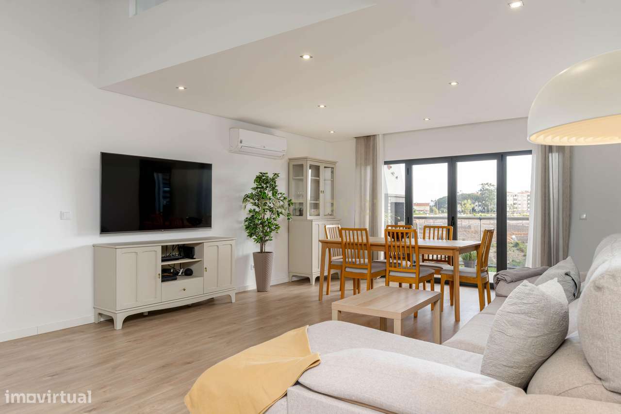 Magnífico Duplex no Parque Luso em Corroios - Grande imagem: 5/54