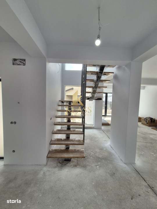Vila 4 camere Tunari de vanzare-10