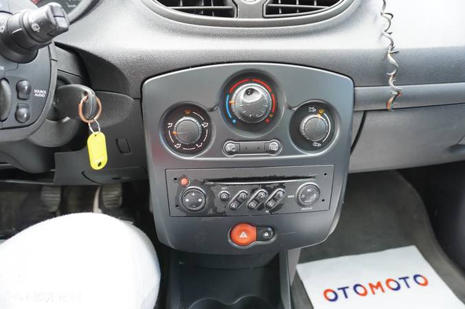 Renault Clio 1.2 TCE Alize - 23