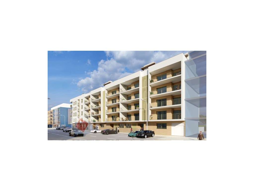 Dúplex com Terraço e Garagem Box!-12