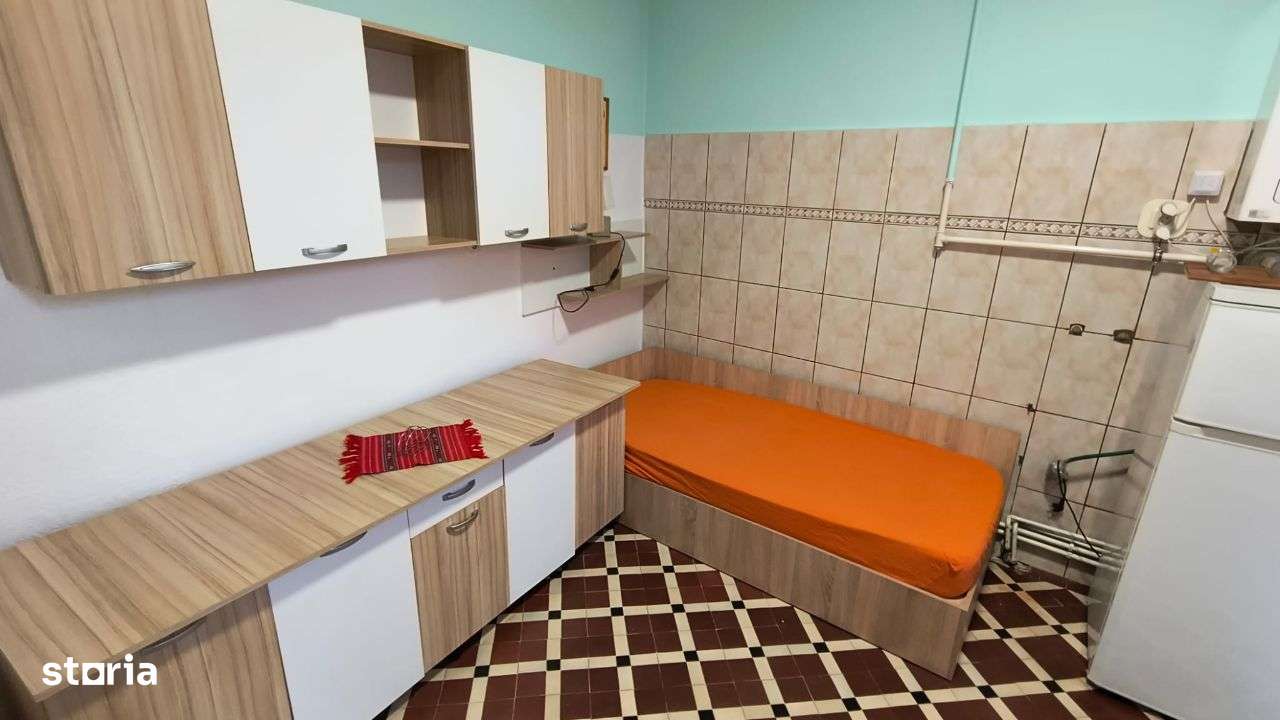 Apartament 1 camera, Central, Zona cetatii, elevi/studenti - Imagine principală: 2/6